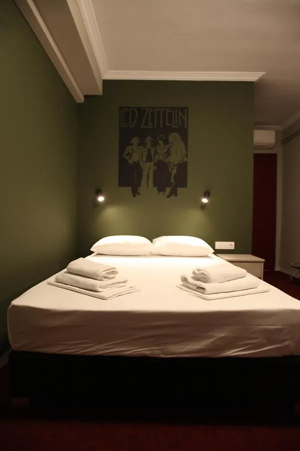 Stay Hybrid Hostel Thessaloniki